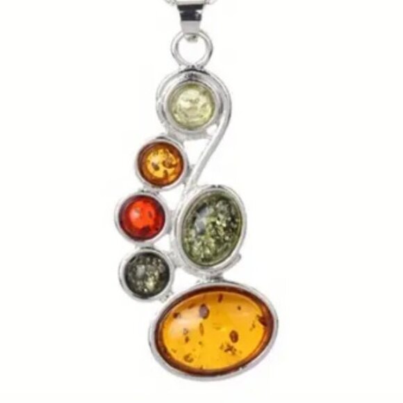 Vintage Boho Necklace & Earring Set - Silver Electro-Plated Chain and Pendant - Picture 2 of 4